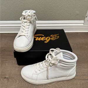 Fuego White High-Top 7.5W